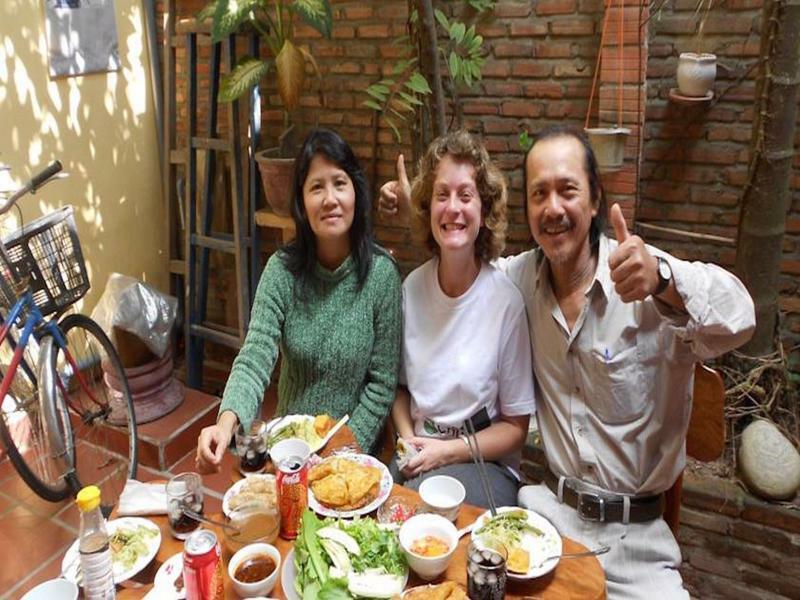 Nha Lan Homestay Хойан Экстерьер фото